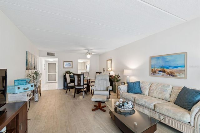 2944 W BAY DRIVE 106, Belleair Bluffs, FL 33770
