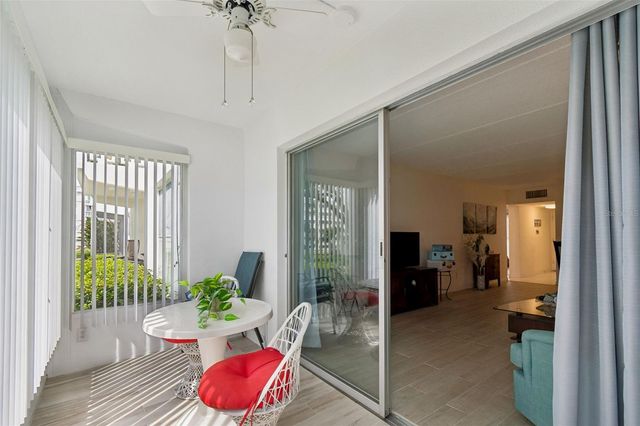 2944 W BAY DRIVE 106, Belleair Bluffs, FL 33770