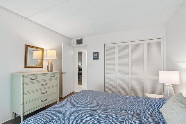 2944 W BAY DRIVE 106, Belleair Bluffs, FL 33770