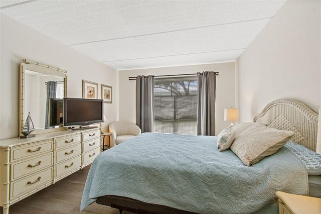 2944 W BAY DRIVE 106, Belleair Bluffs, FL 33770