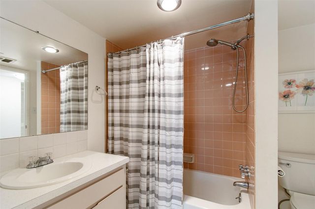 2944 W BAY DRIVE 106, Belleair Bluffs, FL 33770