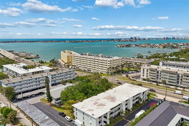 2944 W BAY DRIVE 106, Belleair Bluffs, FL 33770