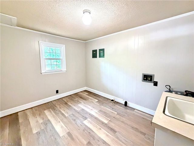 4505 US Highway 21, Hamptonville, NC 27020