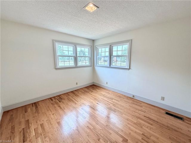 4505 US Highway 21, Hamptonville, NC 27020