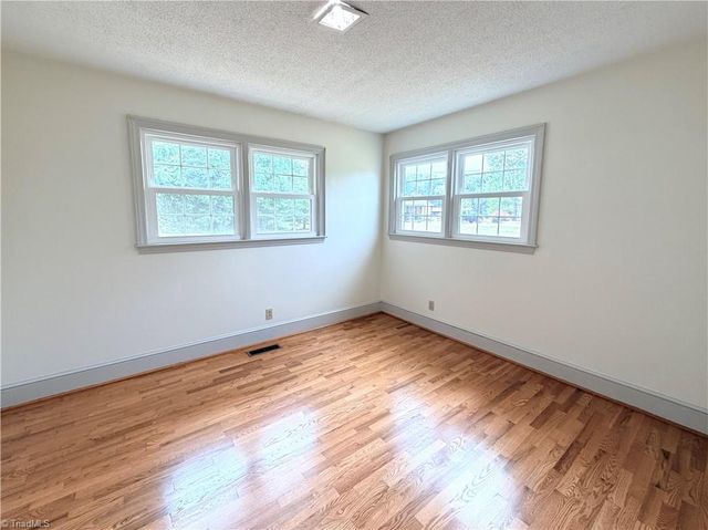 4505 US Highway 21, Hamptonville, NC 27020