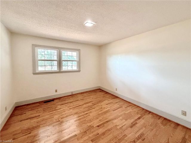 4505 US Highway 21, Hamptonville, NC 27020