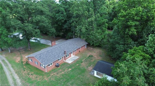 4505 US Highway 21, Hamptonville, NC 27020