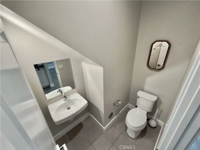 977 E Mason Lane 116, Anaheim, CA 92805