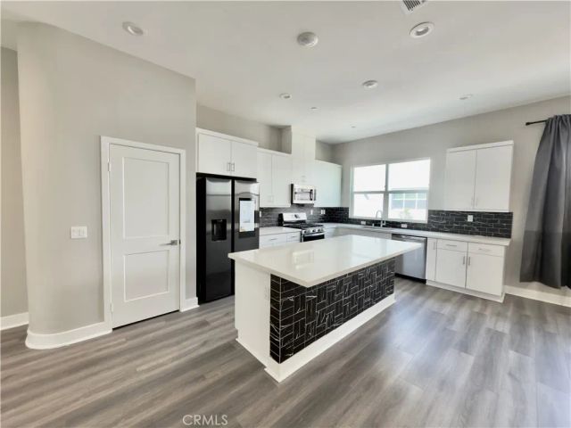 977 E Mason Lane 116, Anaheim, CA 92805