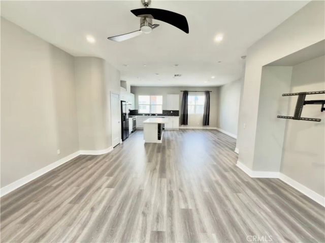 977 E Mason Lane 116, Anaheim, CA 92805