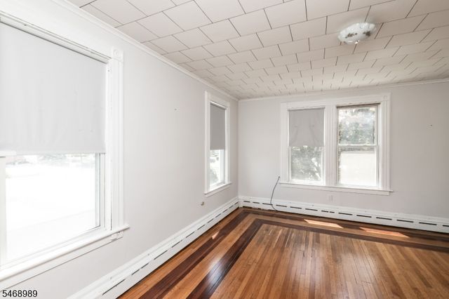 417 W Blackwell St, Dover Town, NJ 07801