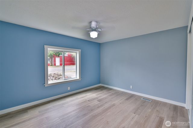 110 E Frank Avenue, Westport, WA 98595