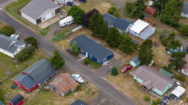 110 E Frank Avenue, Westport, WA 98595