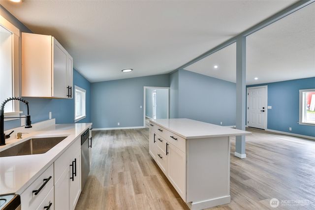 110 E Frank Avenue, Westport, WA 98595