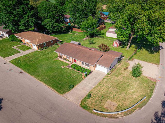 1300 Harriett Street, Mount Vernon, IN 47620