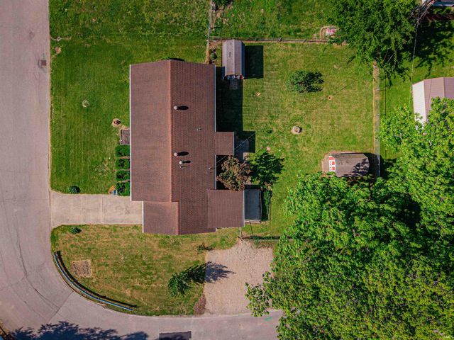 1300 Harriett Street, Mount Vernon, IN 47620