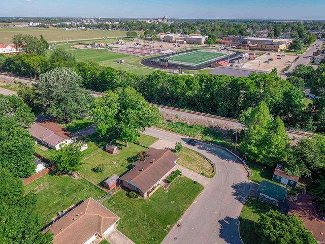 1300 Harriett Street, Mount Vernon, IN 47620