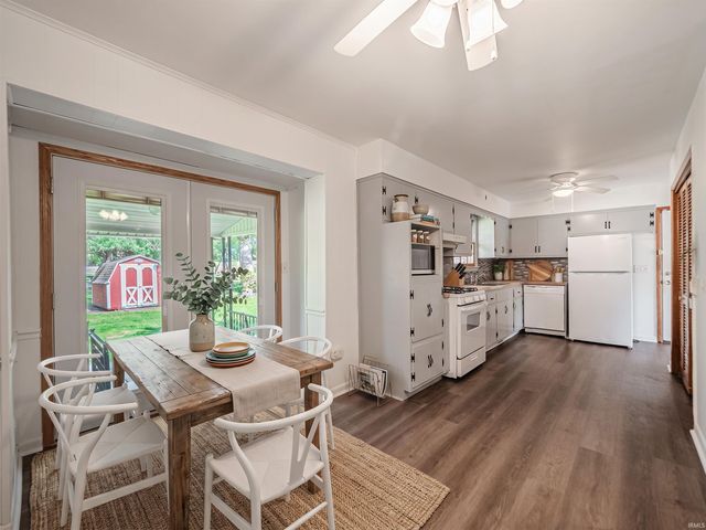 1300 Harriett Street, Mount Vernon, IN 47620