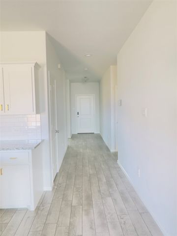 8460 Big Apple Drive, Fort Worth, TX 76179