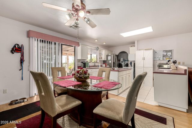 41625 W HIGHWAY 60 89 Avenue, Morristown, AZ 85342