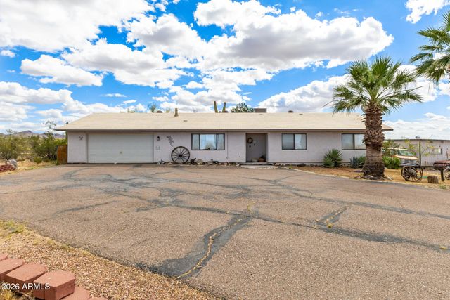 41625 W HIGHWAY 60 89 Avenue, Morristown, AZ 85342