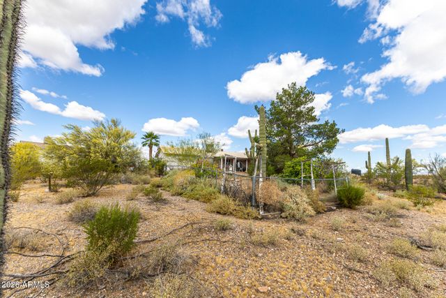 41625 W HIGHWAY 60 89 Avenue, Morristown, AZ 85342