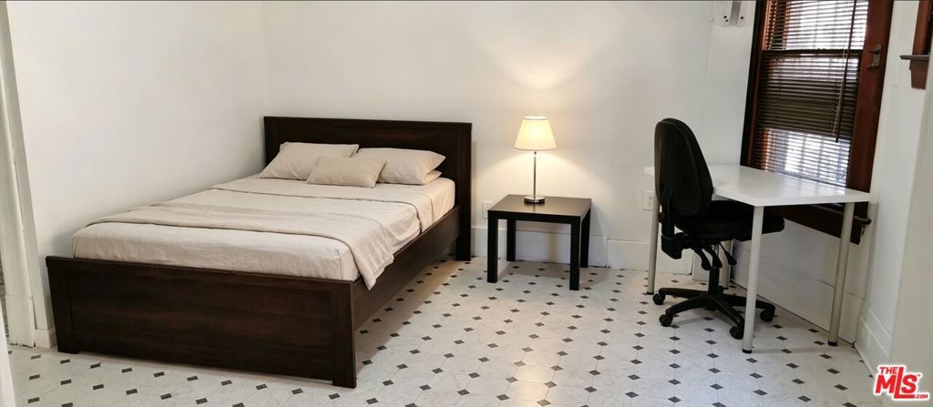 2705 S Normandie Avenue, Los Angeles, CA 90007 — photo 3