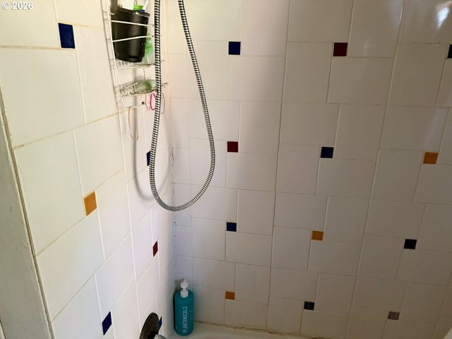 7875 Sw GREEN Ln, Beaverton, OR 97008