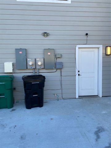 3604 Dennis Street, Houston, TX 77004