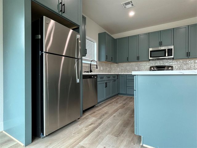 3604 Dennis Street, Houston, TX 77004