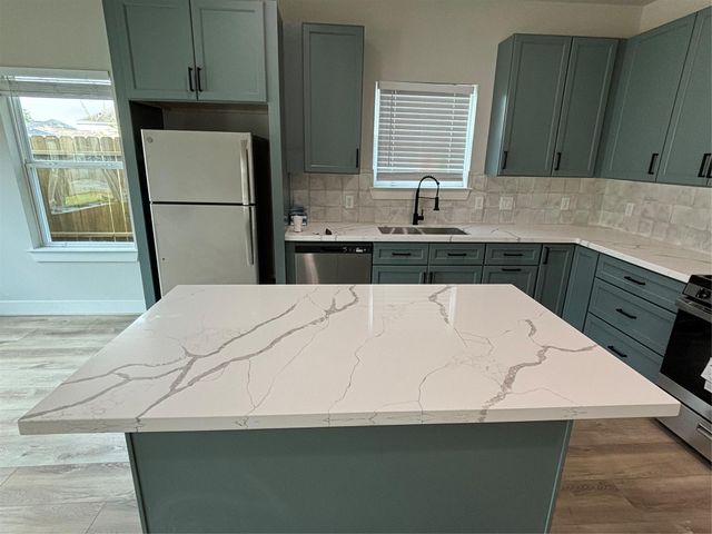 3604 Dennis Street, Houston, TX 77004