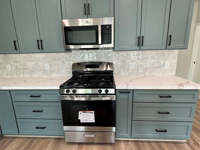 3604 Dennis Street, Houston, TX 77004