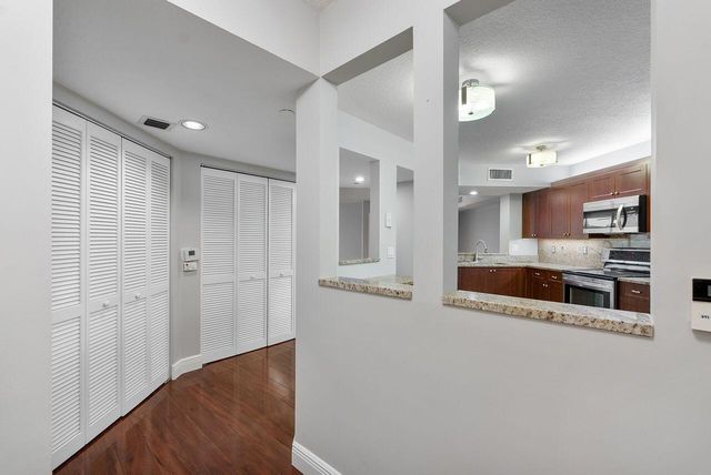 9563 Weldon Circle D107, Tamarac, FL 33321