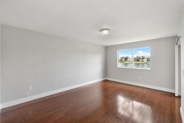 9563 Weldon Circle D107, Tamarac, FL 33321