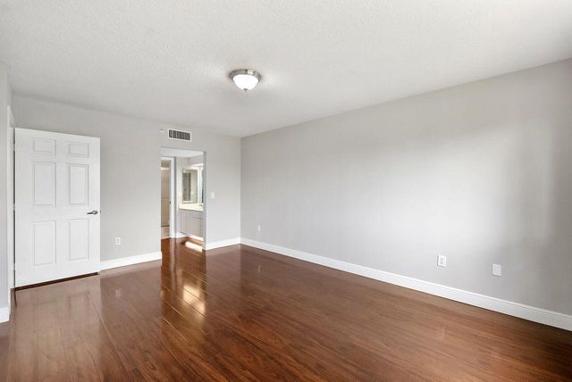 9563 Weldon Circle D107, Tamarac, FL 33321