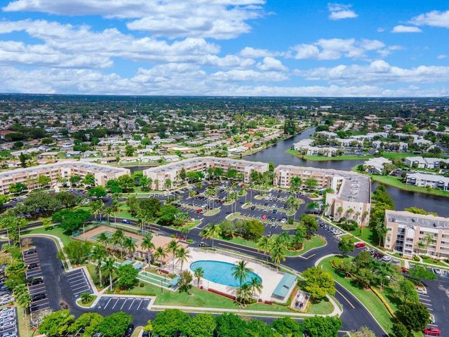 9563 Weldon Circle D107, Tamarac, FL 33321