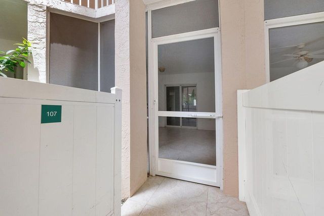 9563 Weldon Circle D107, Tamarac, FL 33321