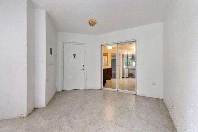 9563 Weldon Circle D107, Tamarac, FL 33321