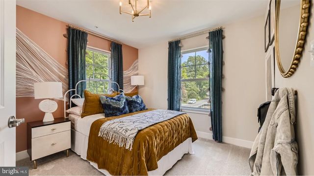 10739 MILLPORT ST, White Plains, MD 20695