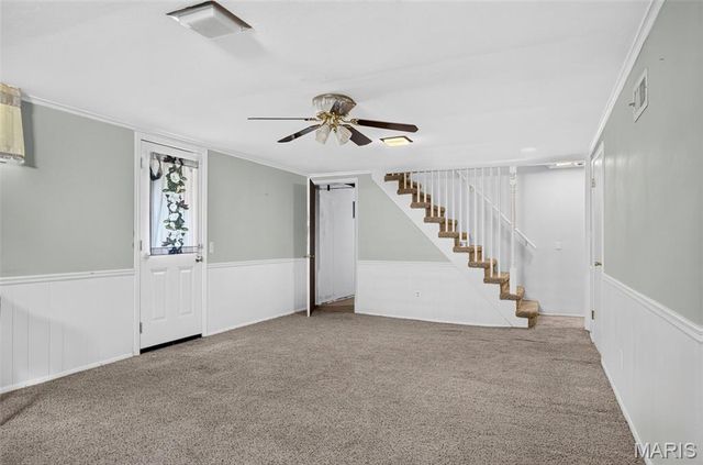 10813 Waycroff Drive, St Louis, MO 63114