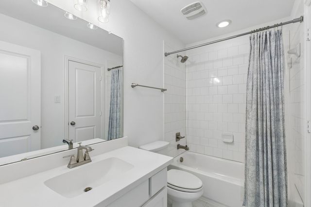 8213 Western, The Colony, TX 75056