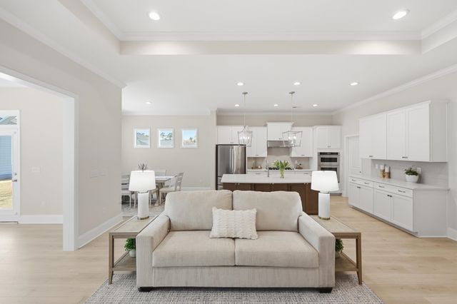 5013 Whitsett St., Murrells Inlet, SC 29576