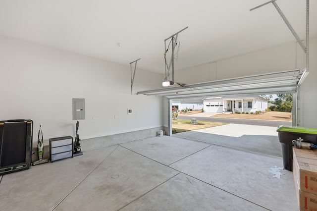 5013 Whitsett St., Murrells Inlet, SC 29576