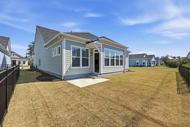 5013 Whitsett St., Murrells Inlet, SC 29576