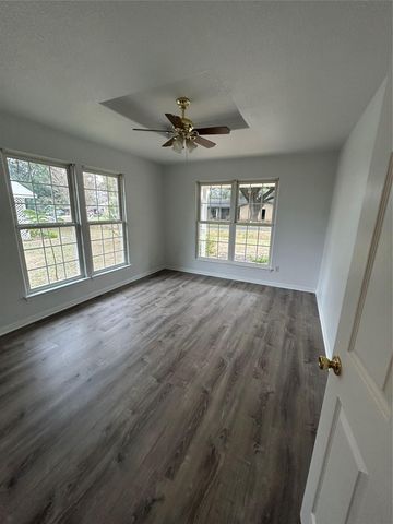 203 Maynard ST, Bastrop, TX 78602