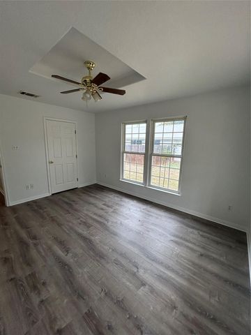 203 Maynard ST, Bastrop, TX 78602