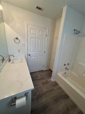 203 Maynard ST, Bastrop, TX 78602