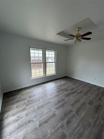 203 Maynard ST, Bastrop, TX 78602