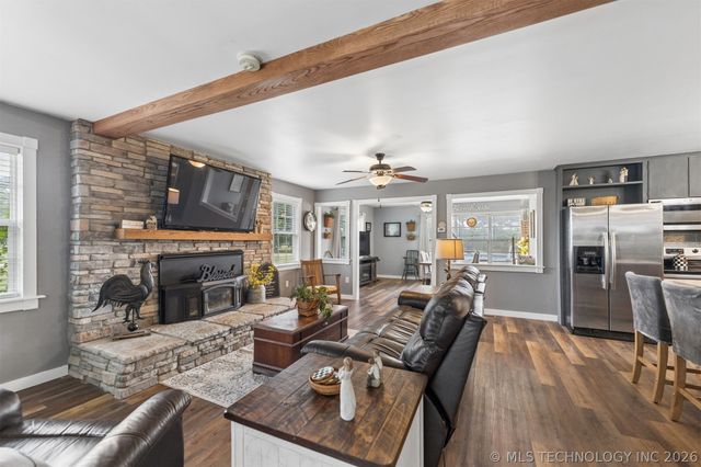 2541 W 430 Road, Adair, OK 74330