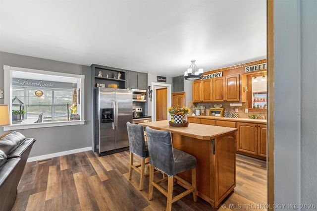 2541 W 430 Road, Adair, OK 74330